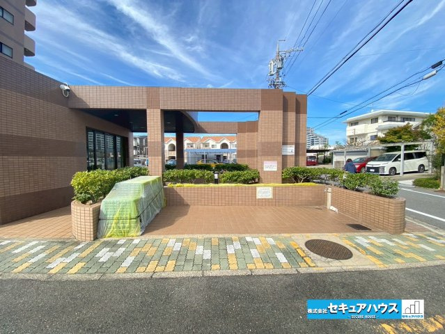 サンハウス大府駅　のその他|【ゴミ置き場】
◆マンション敷地内にゴミ置き場があるためゴミ捨て場まで歩いていく手間が不要です♪