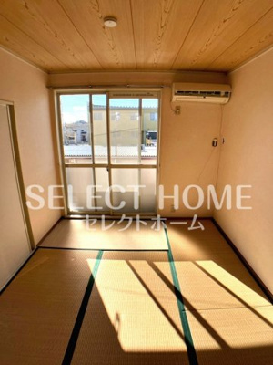 【寝室】 | グランパスB | 落ち着いた色調の寝室です