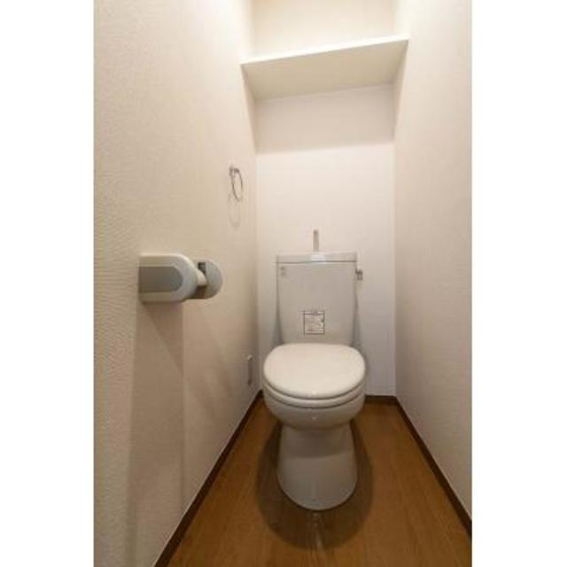 ブレコンプラザ銀座のトイレ|※写真は同タイプ住戸です。