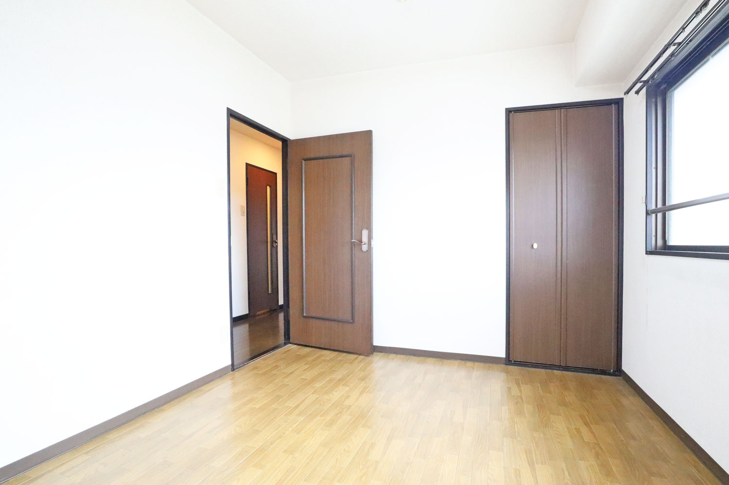 ライオンズマンション姫路東今宿の寝室|北側洋室