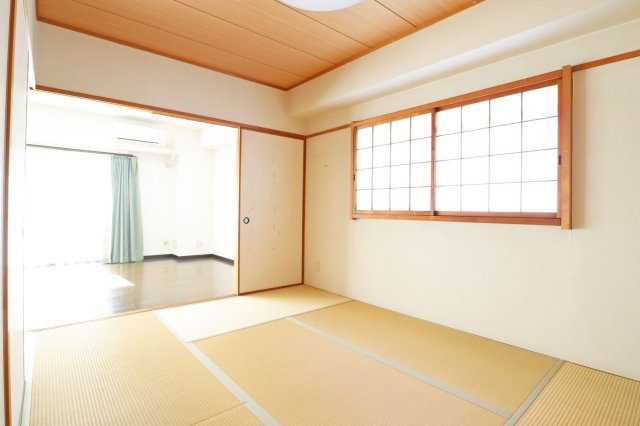 ライオンズマンション姫路東今宿の和室|和室