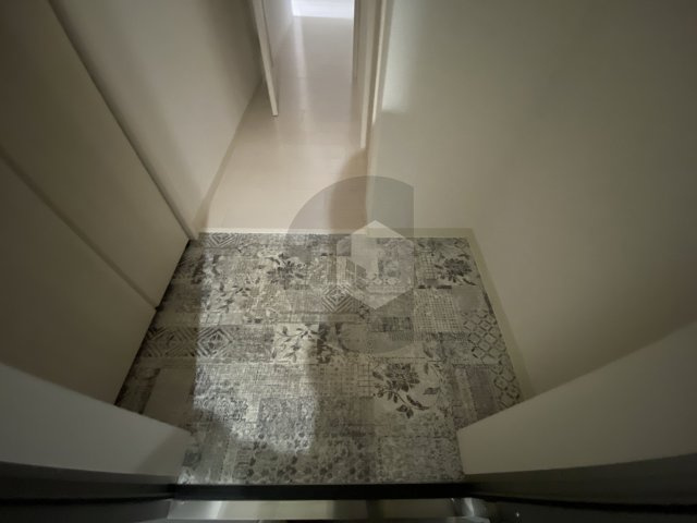 クリエオーレ近江堂の玄関