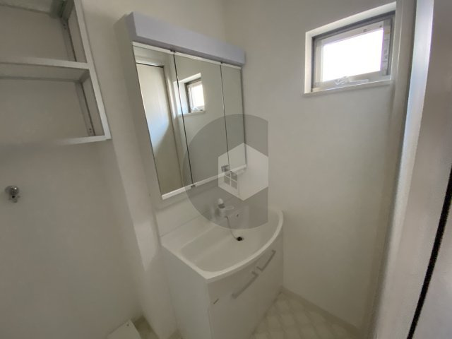 クリエオーレ近江堂の独立洗面台