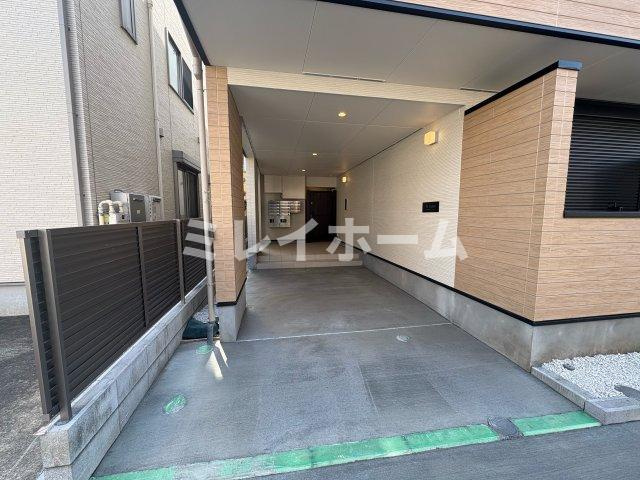 ティーズクオーレ穴守稲荷のエントランス