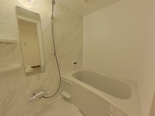 熊本市中央区八王寺町の賃貸マンションの浴室