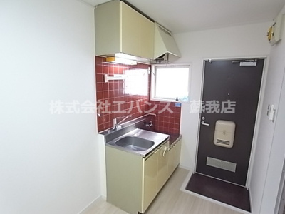  | レピュート高岡C