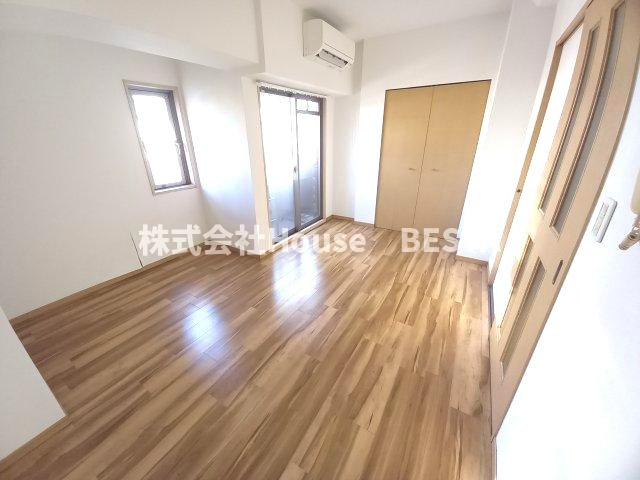 プレサンス神戸メリケンパーク前の洋室