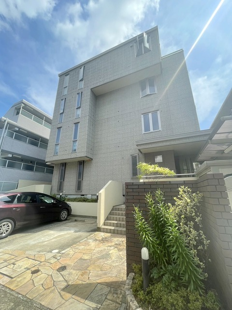 ヴィラージュ宮崎台の外観|耐震耐火構造の旭化成ヘーベルメゾン