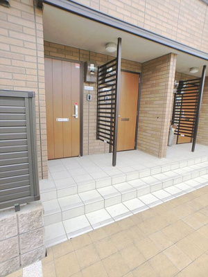 【エントランス】 | ブリリアントコート