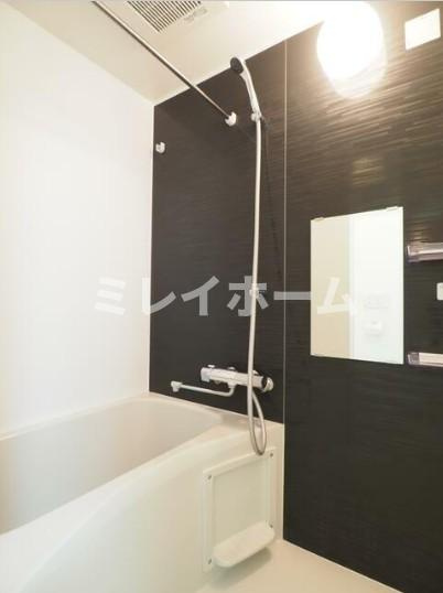 COCOCUBE平和島の浴室