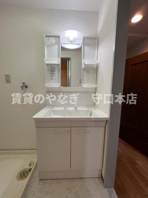 【洗面所】 | コーポ小林 | 使いやすい洗面所です