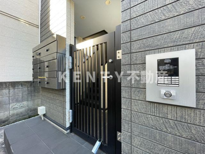 【エントランス】 | Ｒｅｖｅ糀谷 | 落ち着いたエントランスです