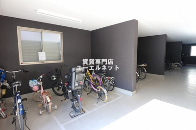 【その他共用部分】 | ガルデン穂波 | 自転車通勤にも便利な駐輪場付き♪