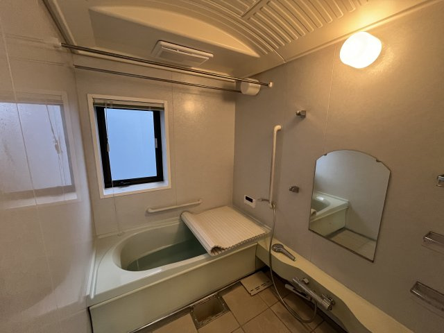 山形市高原町239-233の駐車場