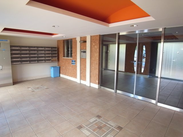 シンシア蒲田セカンドステージのエントランス|防犯カメラTVモニター付オートロック宅配BOXメールBOX　エントランス