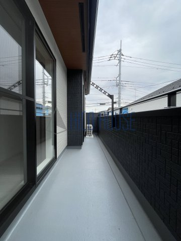 BLOOMING MAISON川越市寺尾1号棟 のバルコニー