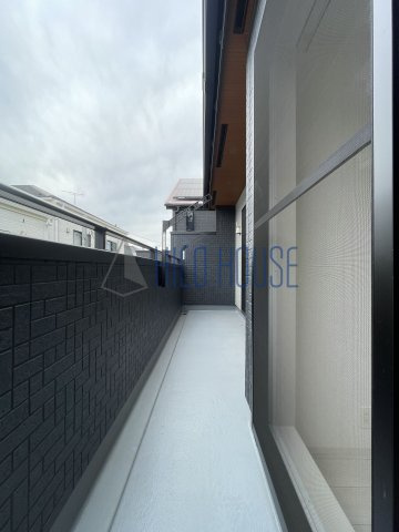 BLOOMING MAISON川越市寺尾1号棟 のバルコニー