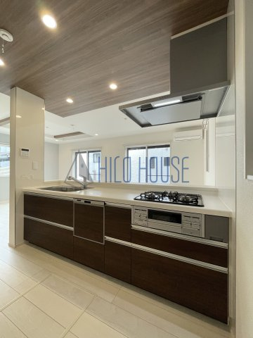 BLOOMING MAISON川越市寺尾1号棟 のキッチン