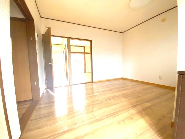 コーポアサノの居間・リビング