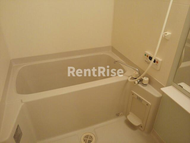 ミニヨン　フィオーレＡの浴室|バス