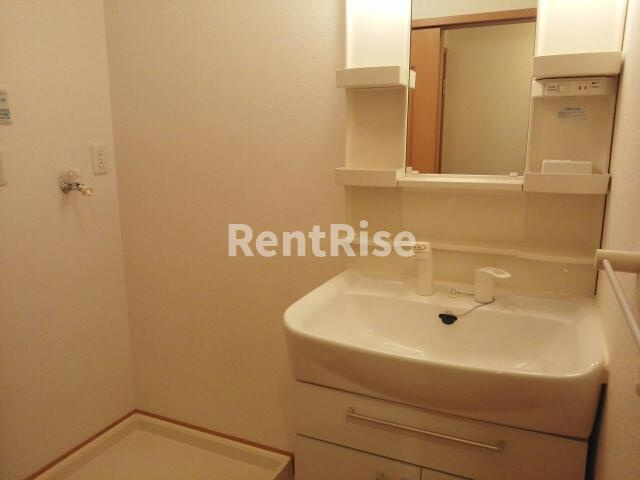 ミニヨン　フィオーレＡの洗面所|洗面所