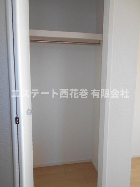 花巻市里川口町のアパートの収納