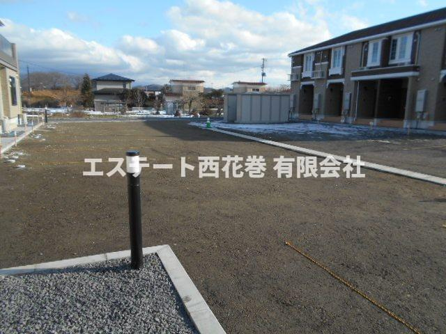 花巻市里川口町のアパート|春先舗装予定