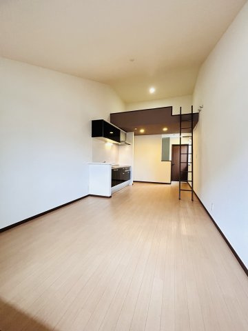 【居間・リビング】