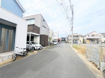 【前面道路含む現地写真】 | 【仲介手数料１7０万円～22０万円が無料！】■高台■陽当り良好■ファミリーにおすすめ | 【お得な諸費用サービスキャンペーン中！】
■詳細は「物件概要」の「諸費用」欄をご確認下さい
■高台
■お好きなハウスメーカーで建築可能
■各ハウスメーカーを少しお安くご紹介可能
■無料で間取図作成可能