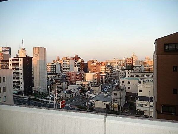 ONE ROOF FLAT TENJINBASHIの展望