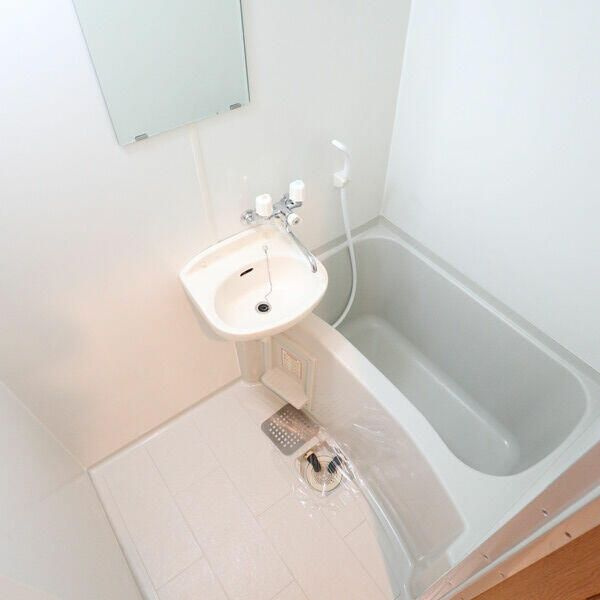 ベルメゾン南千住の浴室