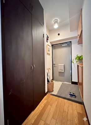 【玄関】 | マンション鳥飼 | ※家具はイメージです。