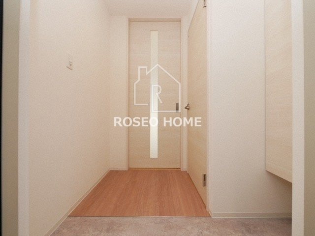 Wave on Horie Towerの玄関