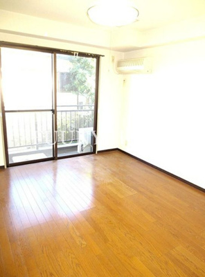 【居間・リビング】 | シーダーズフォレスト