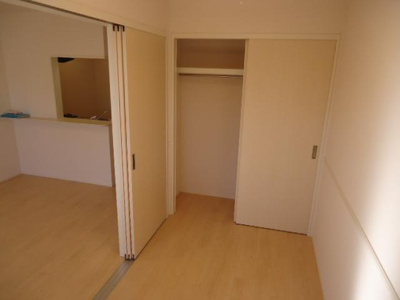 【内装】 | ユニヴェール箕面 | 洋室