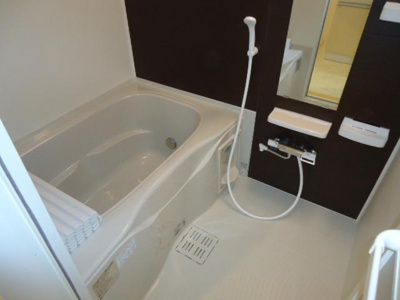 【浴室】 | ユニヴェール箕面 | バス