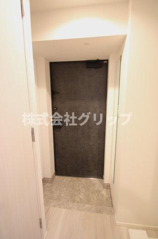 クレイシアIDZ鶴見ステーションサイトの玄関