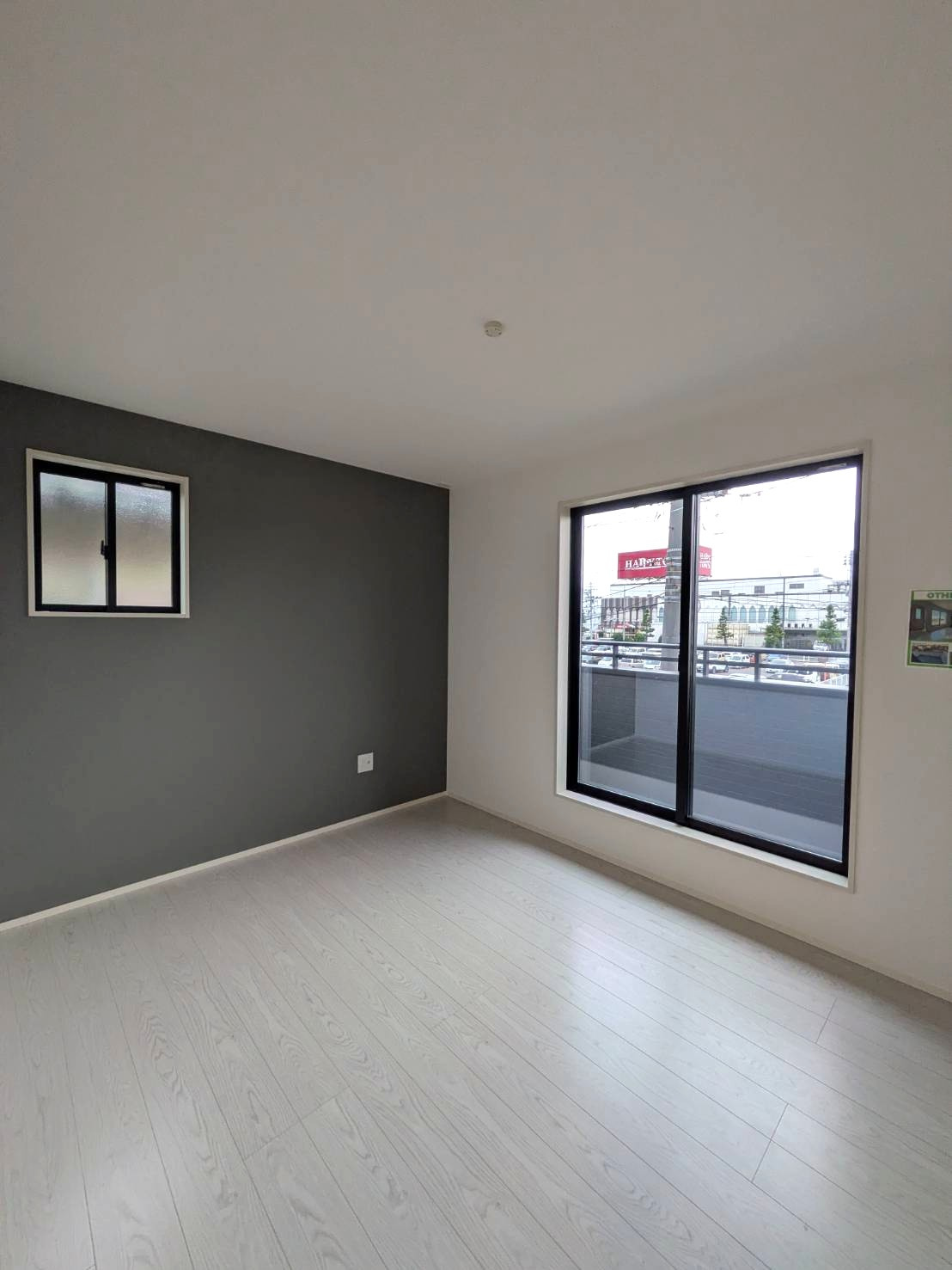 岡山市南区あけぼの町 2期の洋室|◆2階南側洋室6.0帖の様子です。日当たり良好！主寝室にいかがでしょうか。