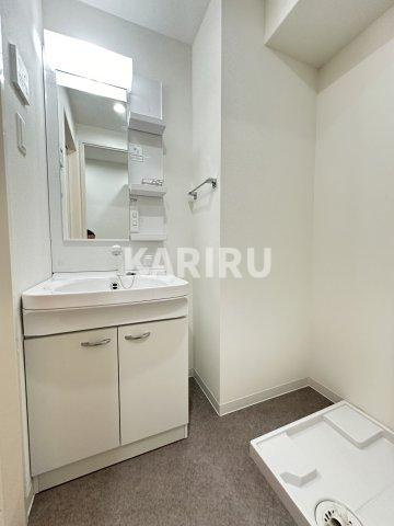 エムブイインプ大阪放出の洗面所