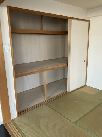 エスリード伏見桃山壱番館の和室