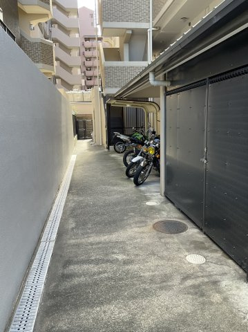 エスリード伏見桃山壱番館の駐輪場