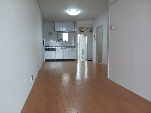 【居間・リビング】