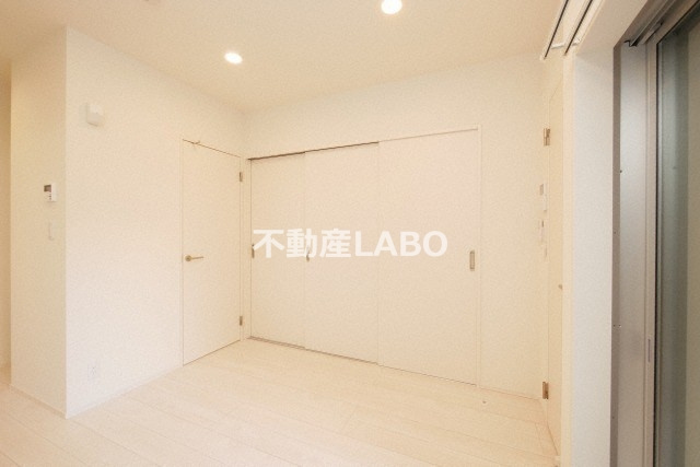 ルカセレーヌの洋室