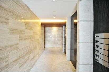 レザンジュ業平のロビー