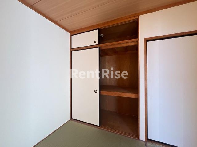 グリーンスクウェアＧの収納|吊戸棚(イメージ)