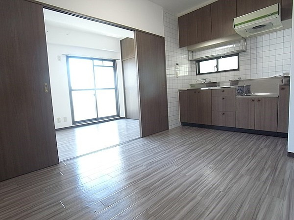 kobe十一屋の居間・リビング