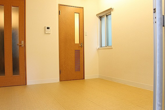 ドメスティック南光荘の居間・リビング