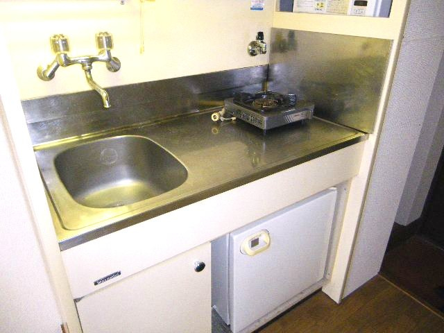 ダイドーメゾン御影２のキッチン