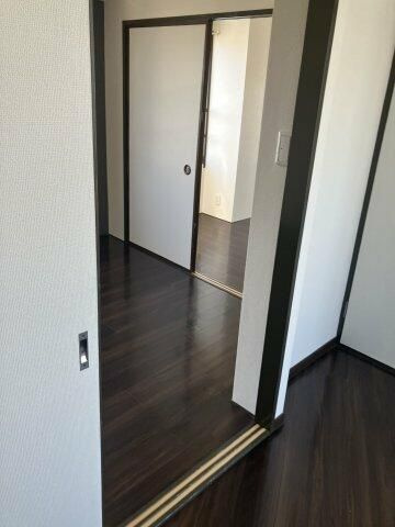 町屋プレイスの居間・リビング