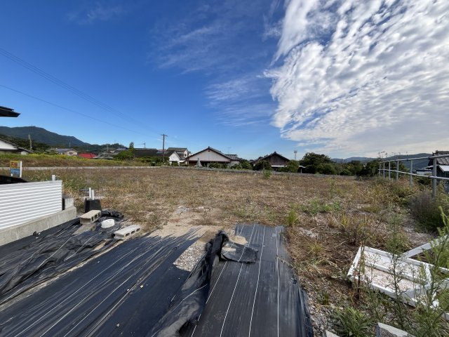 串間保育園そば　上下水道設置済みの宅地です